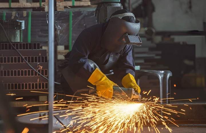 Reliable Welding for Machines and Vehicles